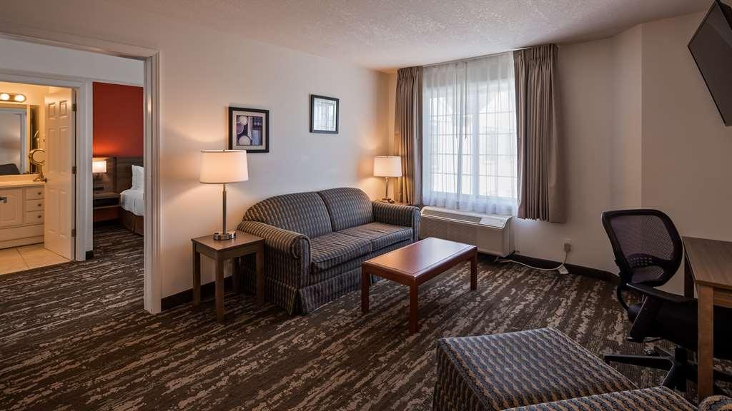 Charlevoix Inn & Suites Surestay Collection By Best Western Værelse billede