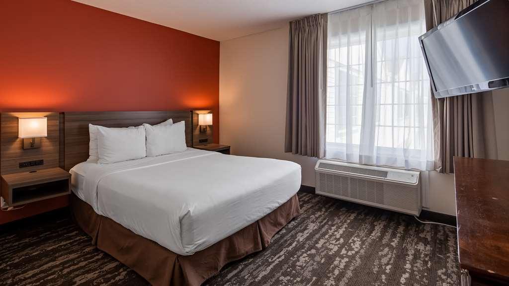 Charlevoix Inn & Suites Surestay Collection By Best Western Værelse billede